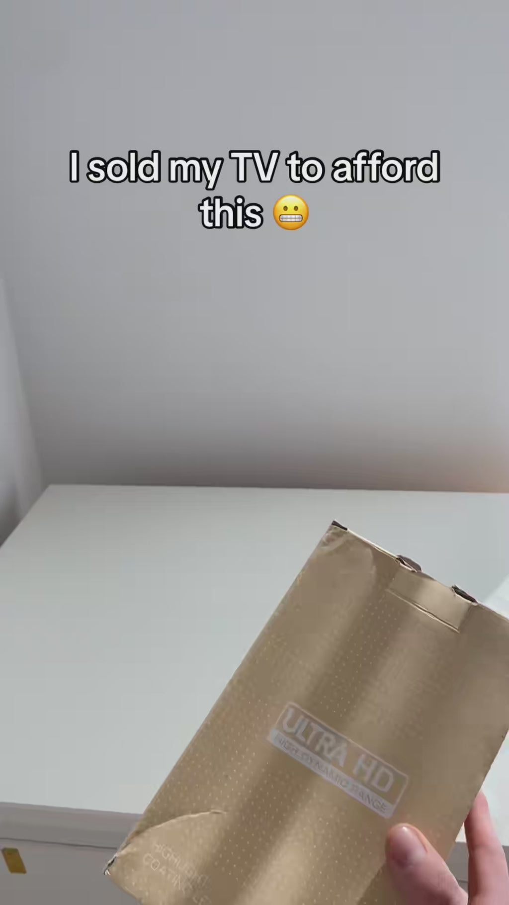 VeraNova™ VisionPro – 4K Ultra HD Portable Smart Projector with Auto-Correction